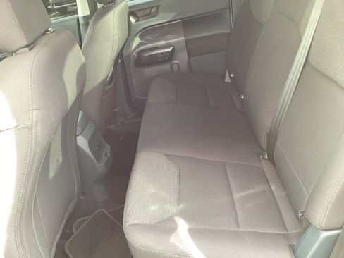 Used 2025 Ford Maverick XL w/ Equipment Group 102A image 17