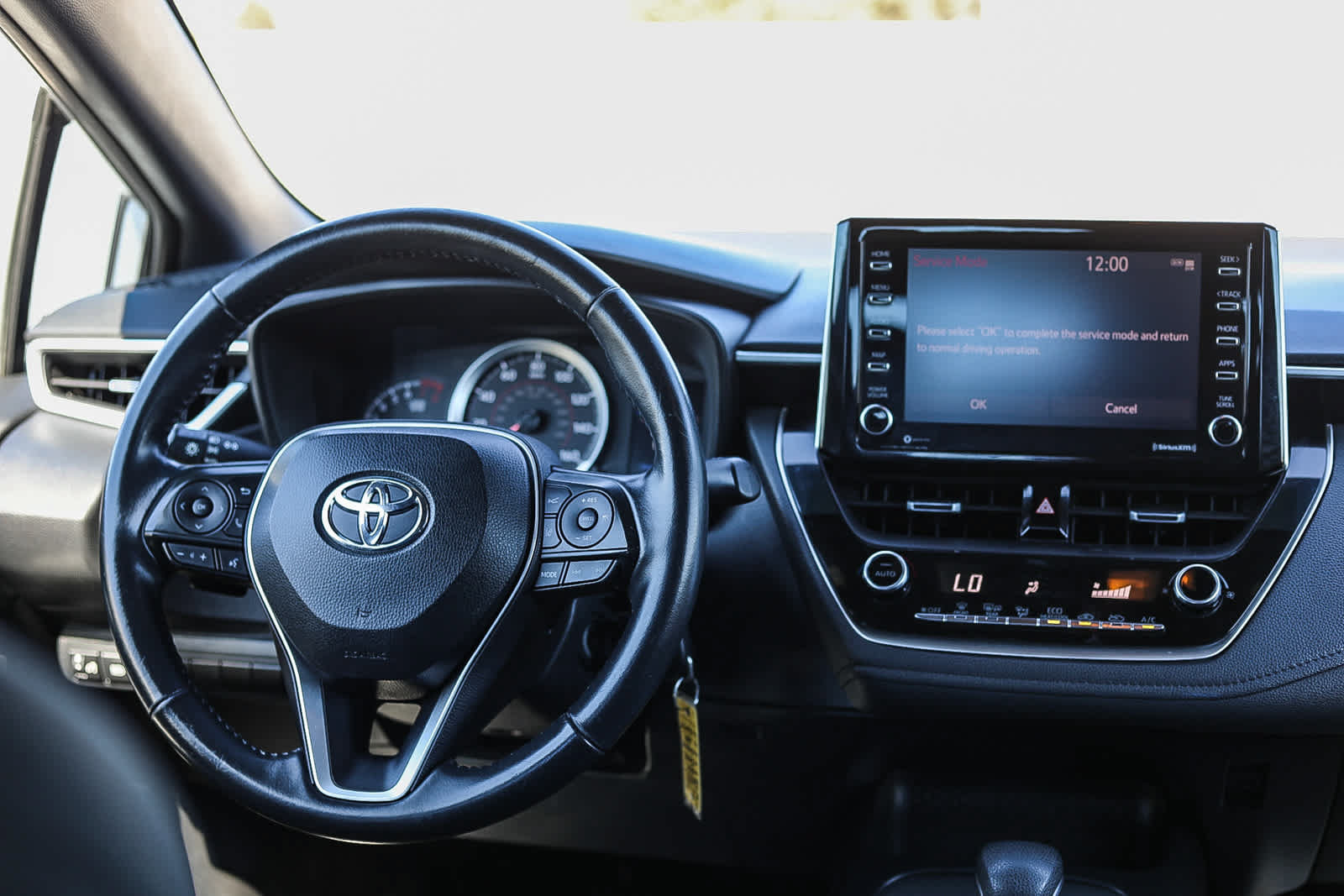 Used 2021 Toyota Corolla SE FWD image 12