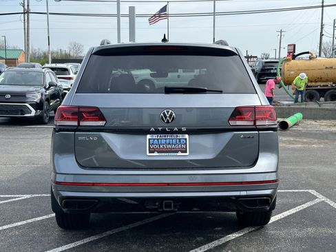 Certified 2023 Volkswagen Atlas SEL R-Line image 6