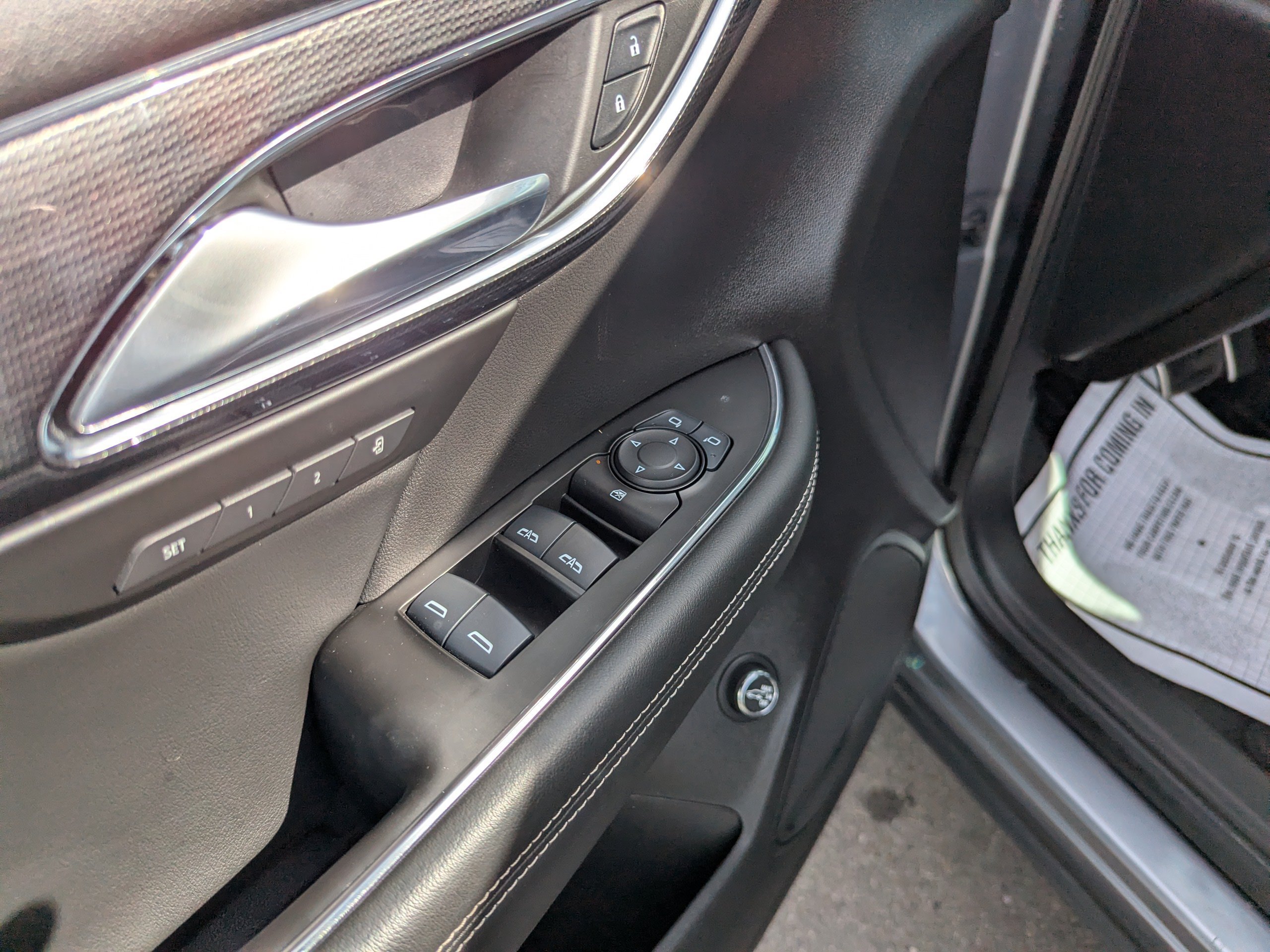 Used 2022 Buick Envision Essence w/ Sport Touring Package AWD/4WD image 11