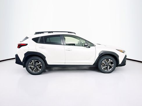 Used 2024 Subaru Crosstrek 2.0i Premium AWD/4WD image 10