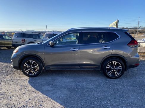 Used 2017 Nissan Rogue SL w/ SL Premium Package image 8