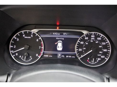 Used 2025 Nissan Sentra SV w/ All-Weather Package image 13