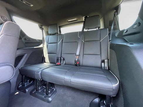 Certified 2024 Cadillac Escalade Sport w/ LPO, ONYX Package AWD/4WD image 25