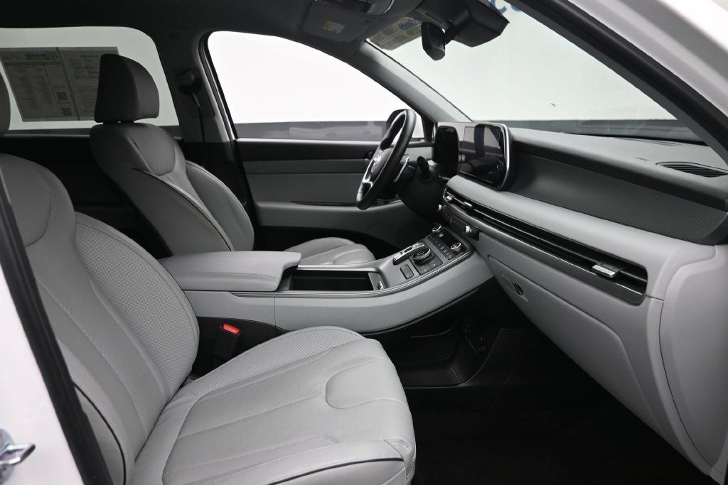 Used 2025 Hyundai Palisade SEL AWD/4WD image 9
