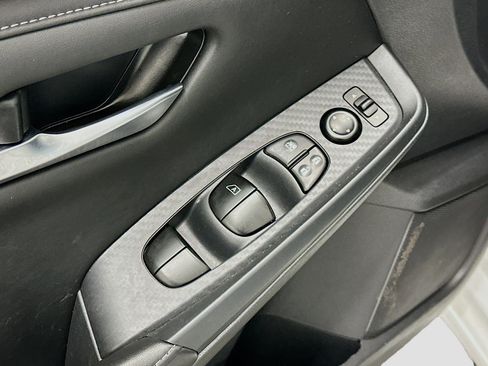 Used 2024 Nissan Sentra SV image 15