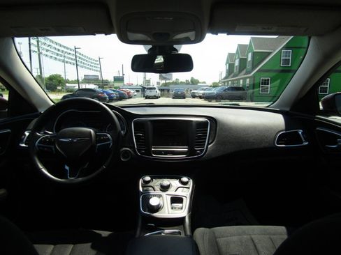 Used 2015 Chrysler 200 Limited w/ Spring Special Group FWD image 13