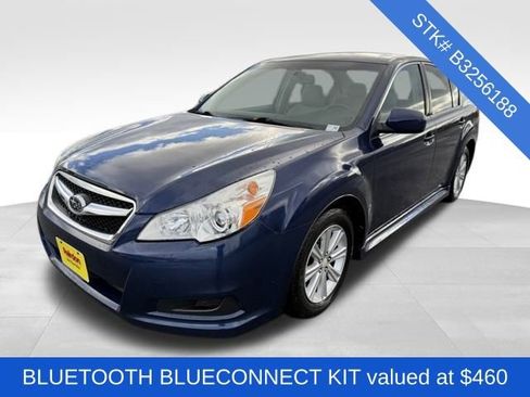 Used 2011 Subaru Legacy 2.5i Premium image 3