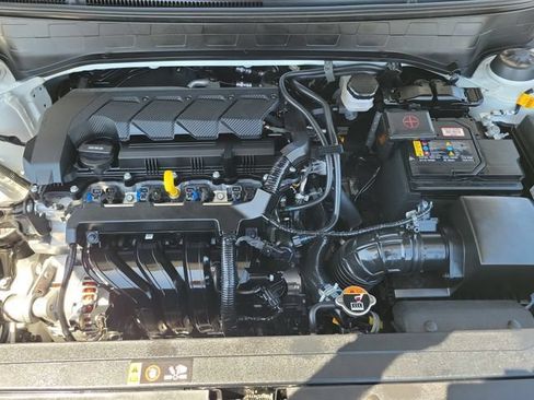 Certified 2026 Hyundai Venue SE FWD image 28
