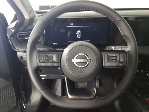 New 2026 Nissan Kicks SR w/ Cold Weather Package image 16