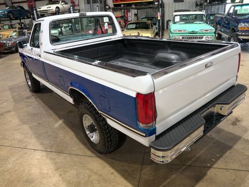 Used 1989 Ford F250 4x4 Regular Cab image 16