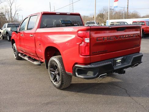 Used 2021 Chevrolet Silverado 1500 Custom Trail Boss w/ LPO, Dark Essentials Package image 3