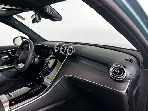 Certified 2025 Mercedes-Benz GLC 300 4MATIC image 26
