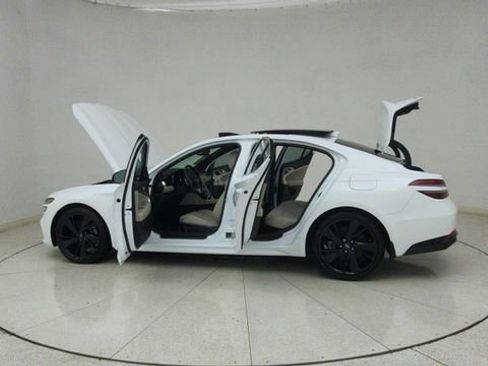 Used 2023 Genesis G70 2.0T w/ Sport Prestige Package image 74