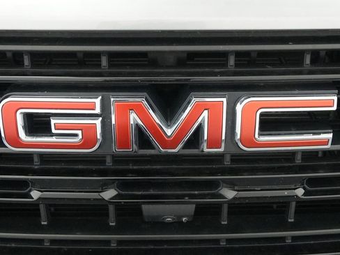Used 2025 GMC Sierra 1500 Elevation w/ Elevation Premium Package AWD/4WD image 14