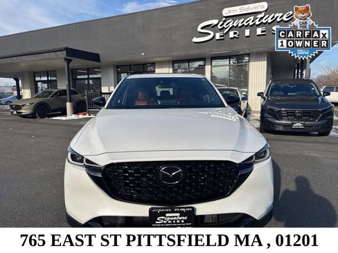 Used 2024 MAZDA CX-5 Carbon Edition image 2