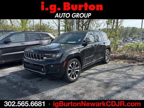 Used 2022 Jeep Grand Cherokee Overland w/ Adv Protech Group III image 1