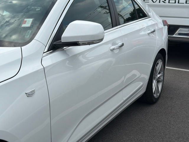 Used 2026 Cadillac CT4 Luxury RWD image 5
