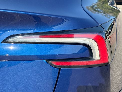 Used 2024 Tesla Model 3 Long Range AWD/4WD image 10