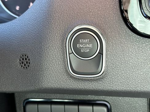 New 2025 Mercedes-Benz Sprinter 2500 image 24