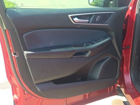 Used 2022 Ford Edge SEL w/ Sport Appearance Package AWD/4WD image 25