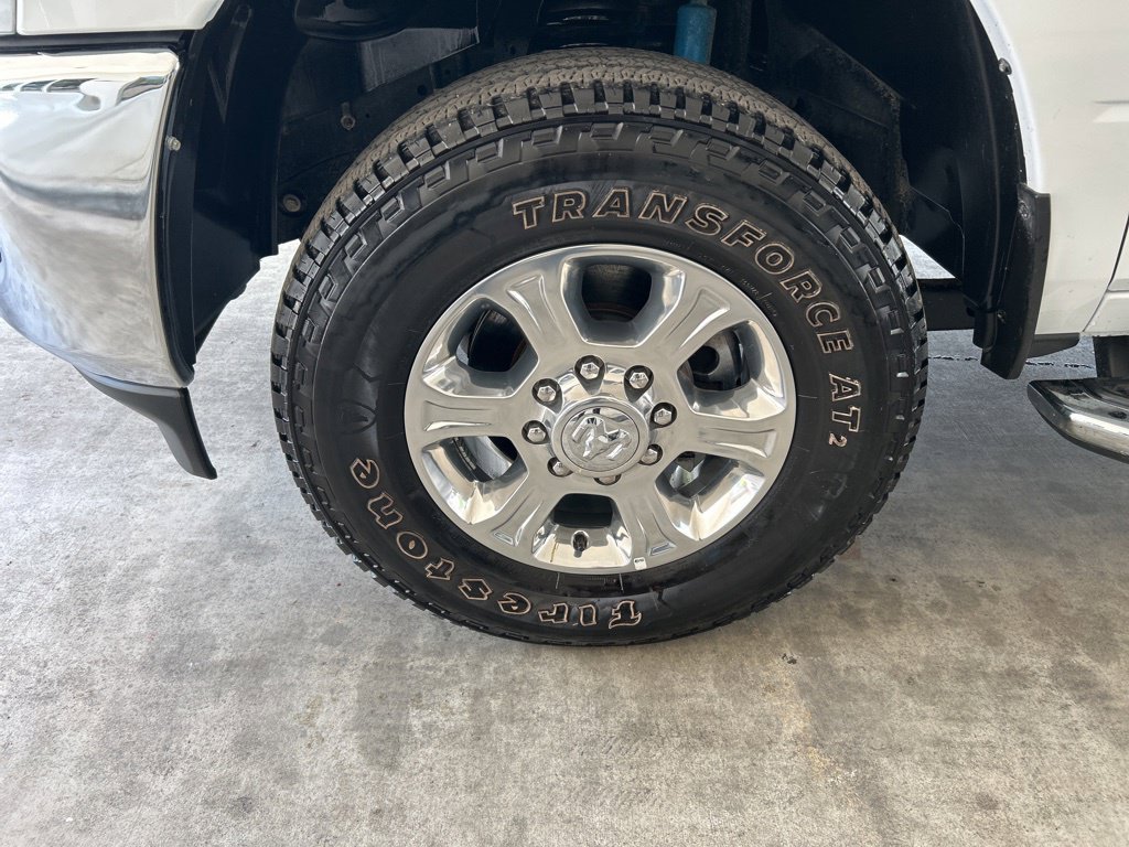 Used 2025 RAM 2500 Big Horn AWD/4WD image 15
