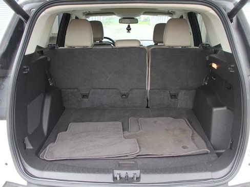 Used 2019 Ford Escape Titanium AWD/4WD image 11