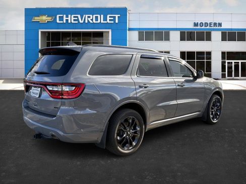 Used 2025 Dodge Durango GT w/ Blacktop Package image 5