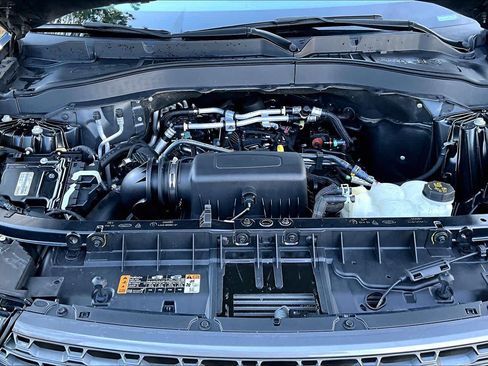 Used 2021 Ford Explorer XLT w/ Equipment Group 202A RWD image 32