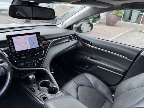 Used 2021 Toyota Camry XSE w/ Navigation Package AWD/4WD image 16