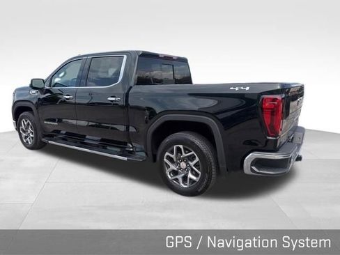 Used 2024 GMC Sierra 1500 SLT w/ SLT Premium Plus Package AWD/4WD image 11