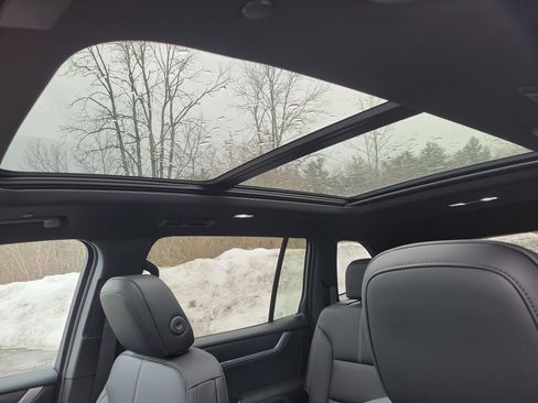 New 2026 GMC Acadia Elevation w/ Black Edition image 27