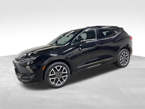 Certified 2024 Chevrolet Blazer RS w/ Driver Confidence II Package AWD/4WD image 5