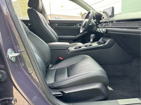 Certified 2024 Honda Civic EX-L image 18