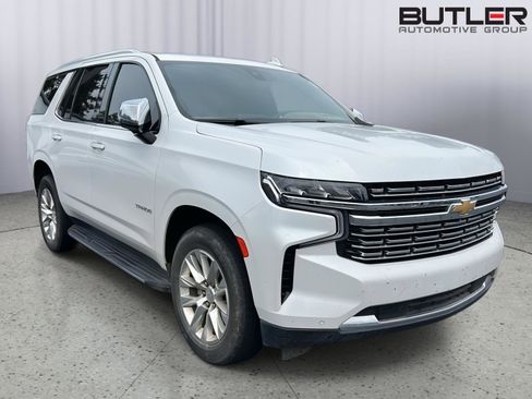 Used 2021 Chevrolet Tahoe Premier w/ Premium Package RWD image 5