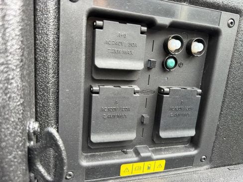 Used 2025 Ford F150 Lightning Platinum AWD/4WD image 12