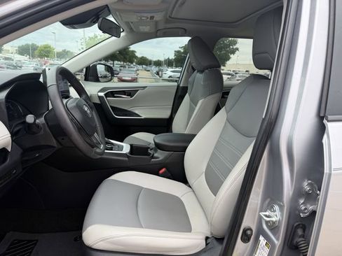 Used 2024 Toyota RAV4 XLE Premium AWD/4WD image 25