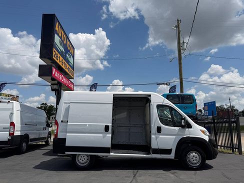 Used 2023 RAM ProMaster 1500 w/ Convenience Group FWD image 5