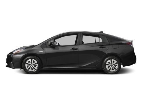 Used 2016 Toyota Prius Three Touring FWD image 3