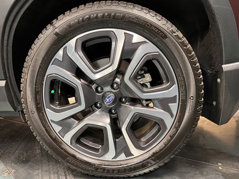 Used 2023 Subaru Ascent Touring AWD/4WD image 28