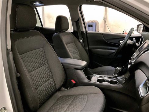 Used 2020 Chevrolet Equinox LT image 7