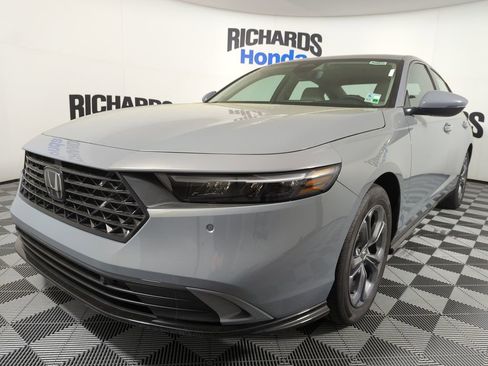 New 2026 Honda Accord EX-L image 1