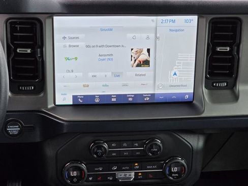Used 2021 Ford Bronco First Edition AWD/4WD image 13