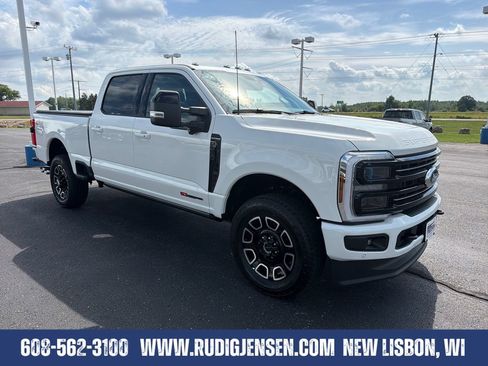 Used 2025 Ford F350 Platinum AWD/4WD image 7