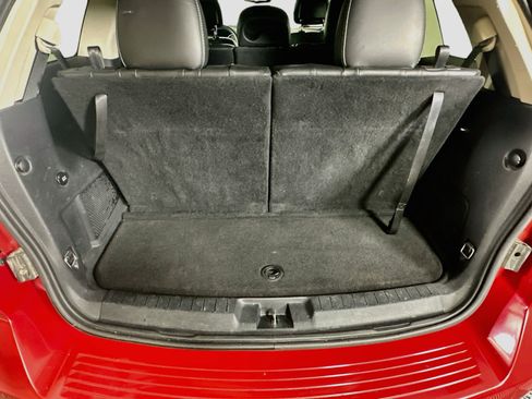 Used 2014 Dodge Journey Crossroad w/ Flexible Seating Group FWD image 27