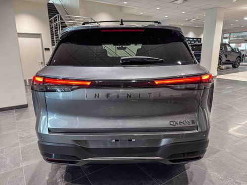 New 2026 INFINITI QX60 Sport image 5