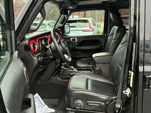 Used 2022 Jeep Wrangler Unlimited Rubicon w/ LED Lighting Group image 29