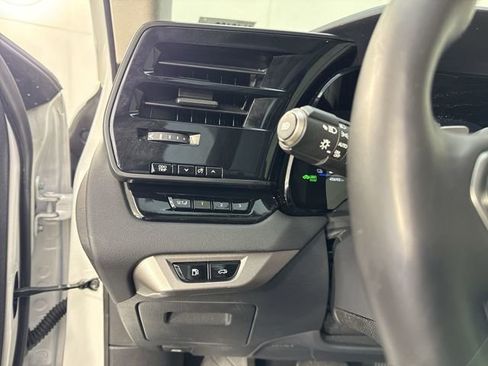 Used 2025 Lexus RX 450h AWD w/ Convenience Package image 15