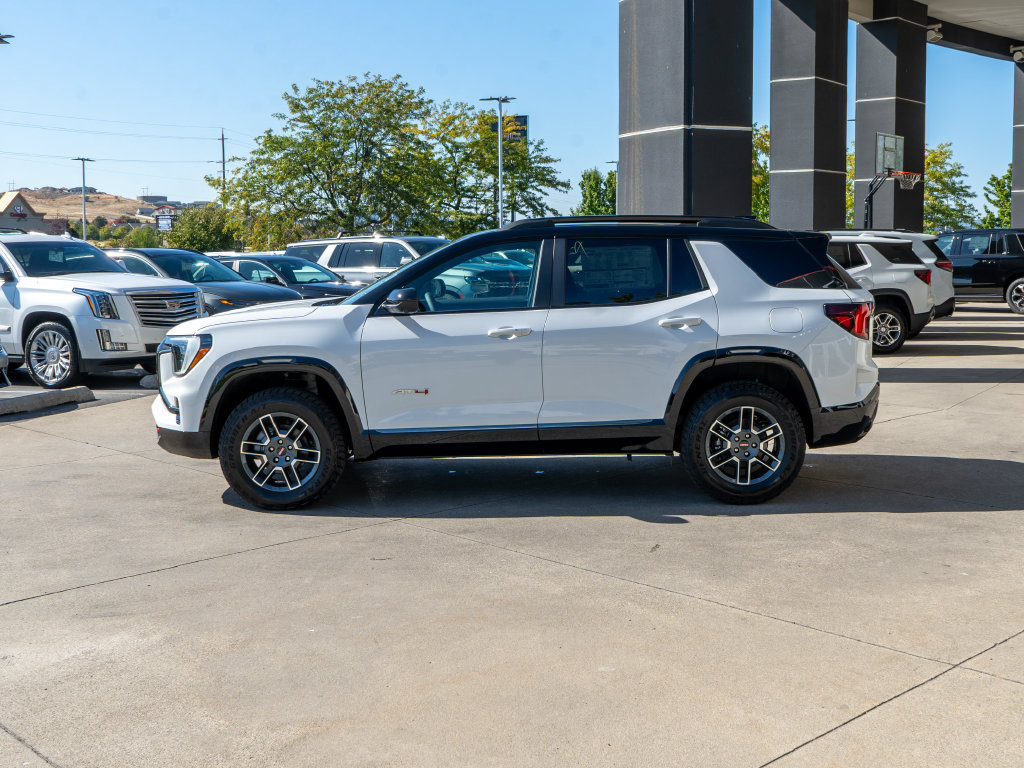New 2027 GMC Terrain AT4 w/ Convenience Package III AWD/4WD image 4