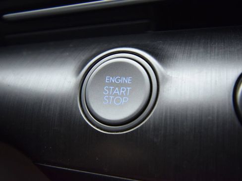 Used 2024 Hyundai Kona SEL FWD image 33